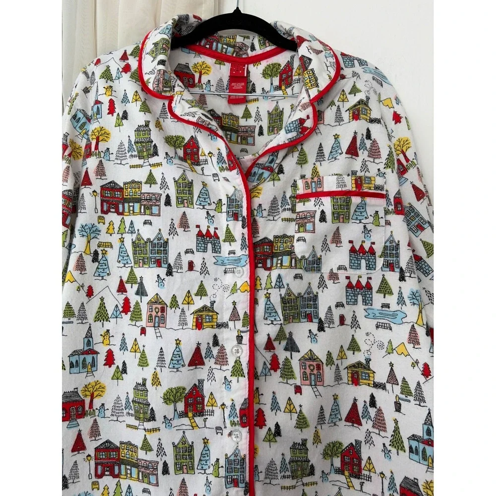 Target Pajama Set Womens L White Winter Village Flannel 2pc PJs Loungewear